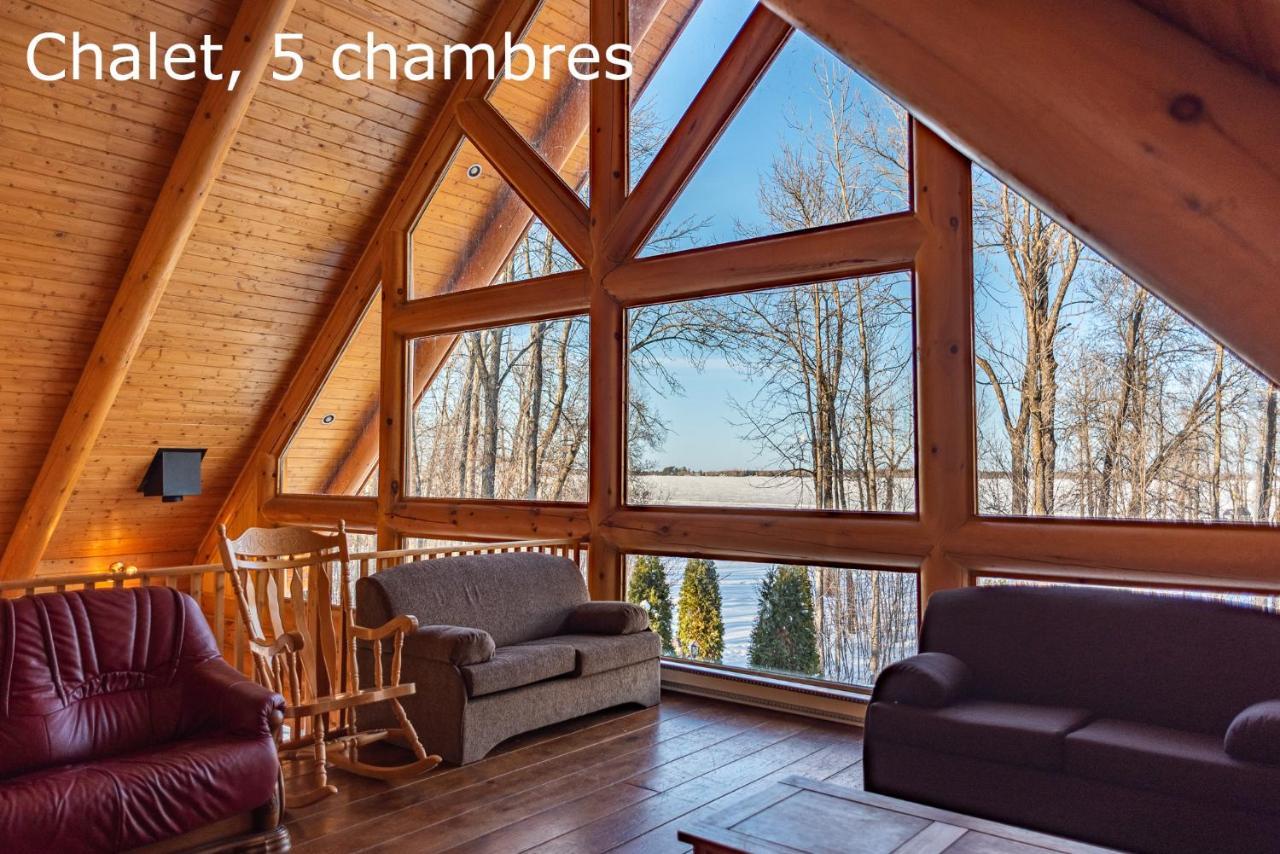 צ'מבורד Chalets Et Spa Lac Saint-Jean מראה חיצוני תמונה