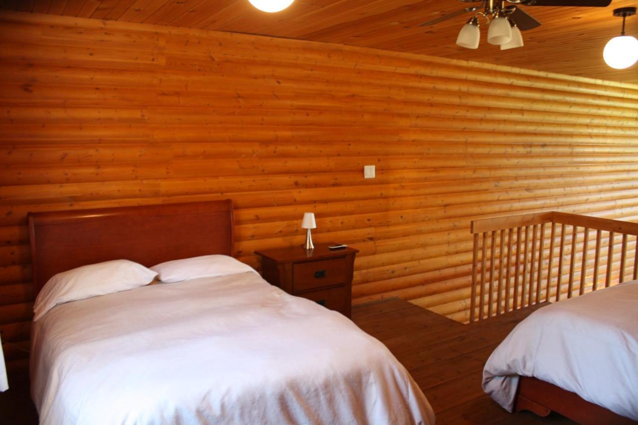 צ'מבורד Chalets Et Spa Lac Saint-Jean מראה חיצוני תמונה