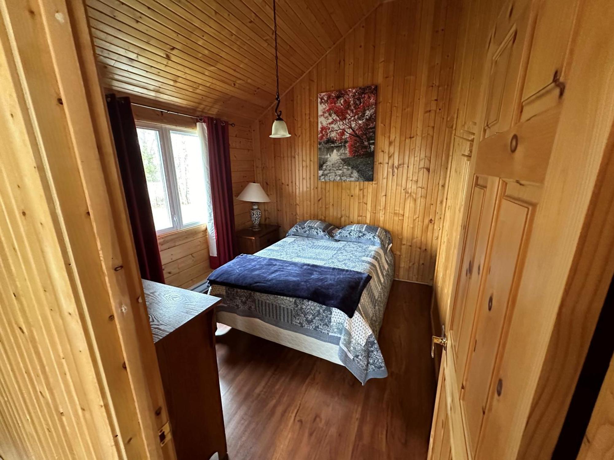 צ'מבורד Chalets Et Spa Lac Saint-Jean מראה חיצוני תמונה